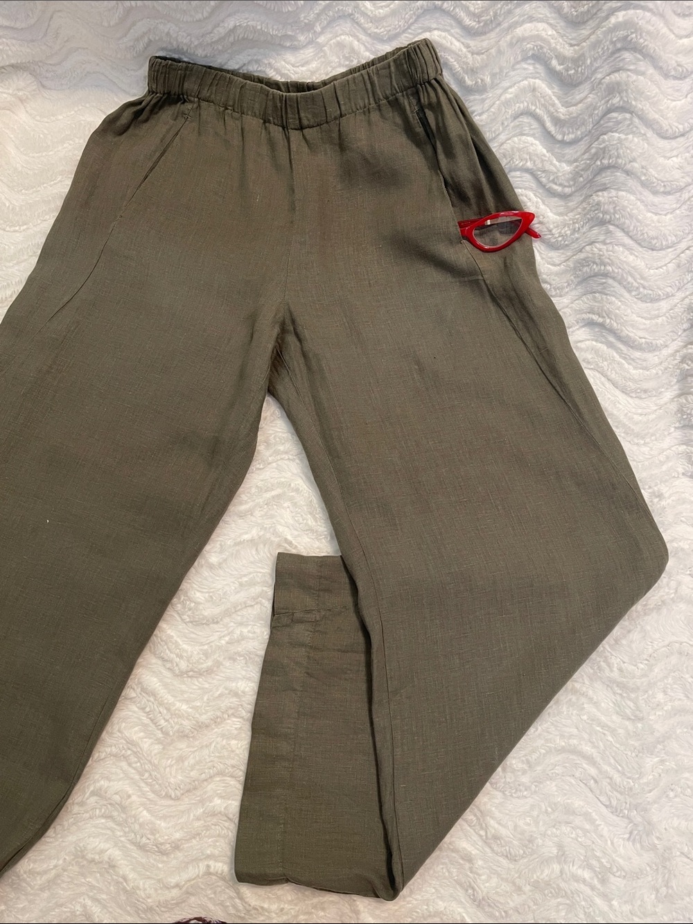 Lola Linen Velvet by Graham & Spencer Olive Green Wide-Leg Pants - Picture 6 of 15